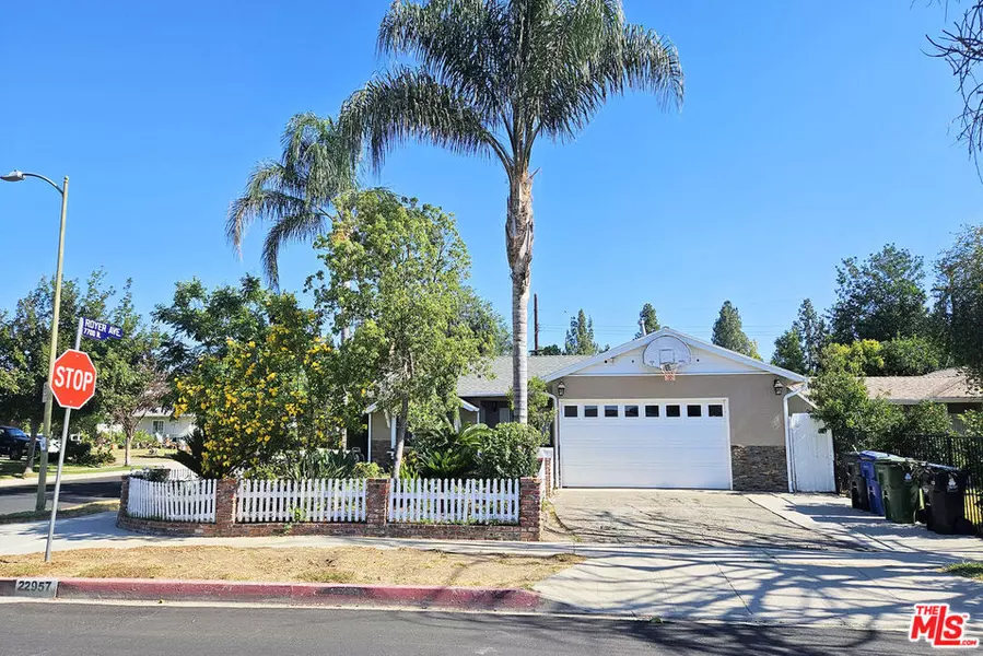 22957 Stagg ST, West Hills, CA 91304