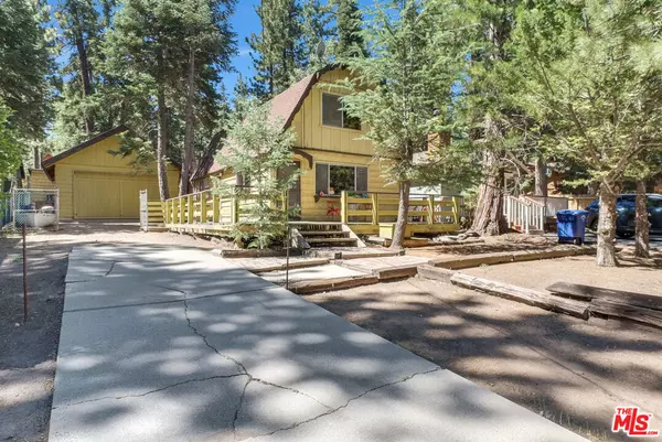 Big Bear, CA 92315,42721 Cedar AVE