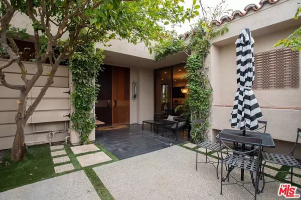 74687 Arroyo DR, Indian Wells, CA 92210