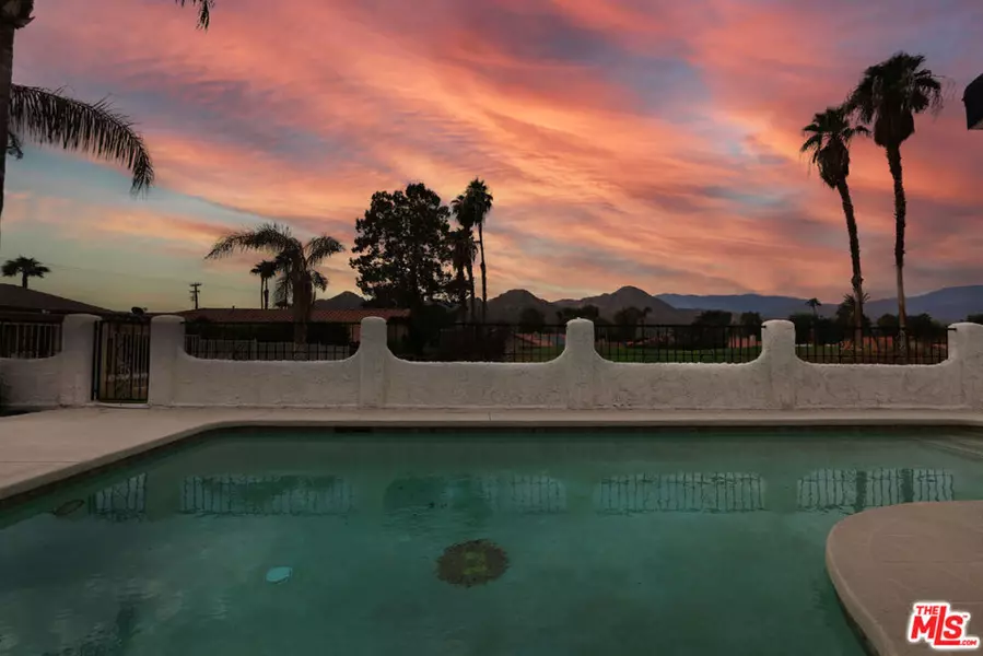 76983 California DR, Palm Desert, CA 92211