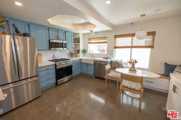 5010 Cahuenga BLVD #104, North Hollywood, CA 91601