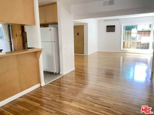 3200 S Sepulveda BLVD #E5, Los Angeles, CA 90034