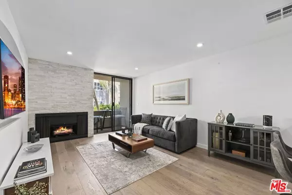 750 N Kings RD #201, West Hollywood, CA 90069