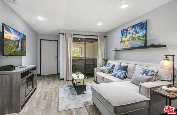 Palm Springs, CA 92262,751 N Los Felices CIR #212