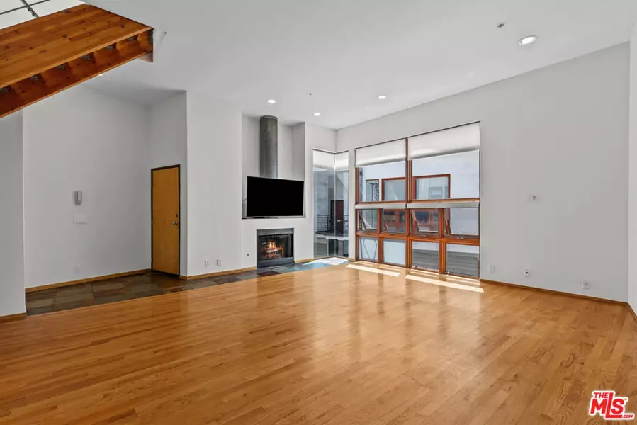 343 Rennie AVE #7, Venice, CA 90291