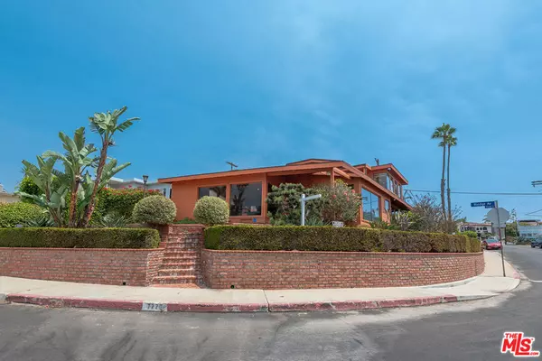 Playa Del Rey, CA 90293,7220 Rindge AVE
