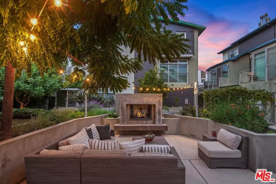512 Brooks AVE #6, Venice, CA 90291