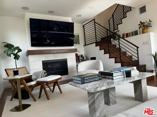 140 S Hayworth AVE, Los Angeles, CA 90048