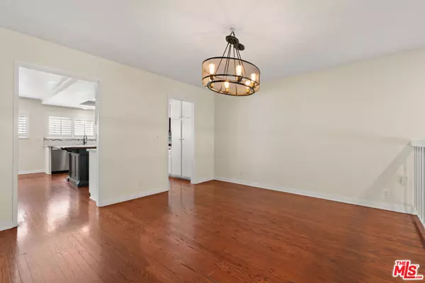 Tarzana, CA 91356,6021 Lindley AVE #11