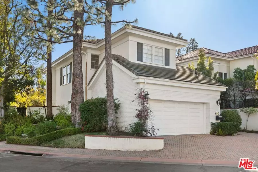 12320 Ridge CIR, Los Angeles, CA 90049