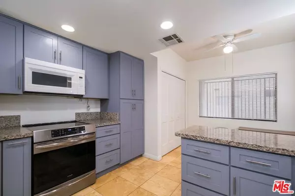 Northridge, CA 91324,19029 Nordhoff ST #104