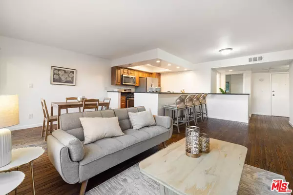 2700 Cahuenga BLVD #3108, Los Angeles, CA 90068