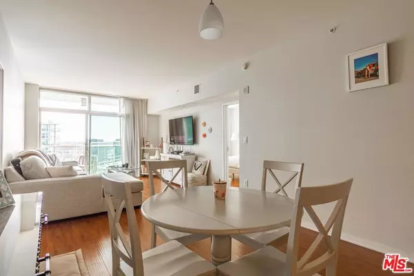 Marina Del Rey, CA 90292,13700 Marina Pointe DR #1724