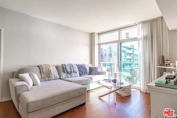 Marina Del Rey, CA 90292,13700 Marina Pointe DR #1724