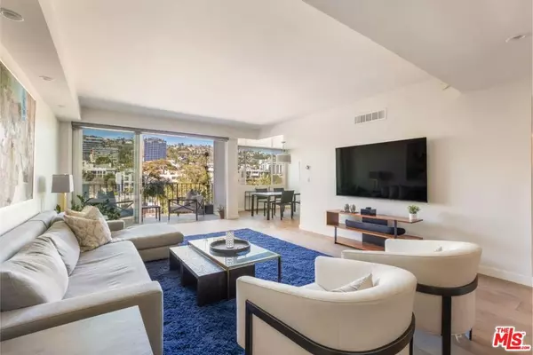 818 N Doheny DR #607, West Hollywood, CA 90069