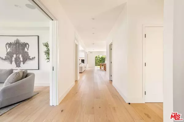 Santa Monica, CA 90405,2455 23rd ST