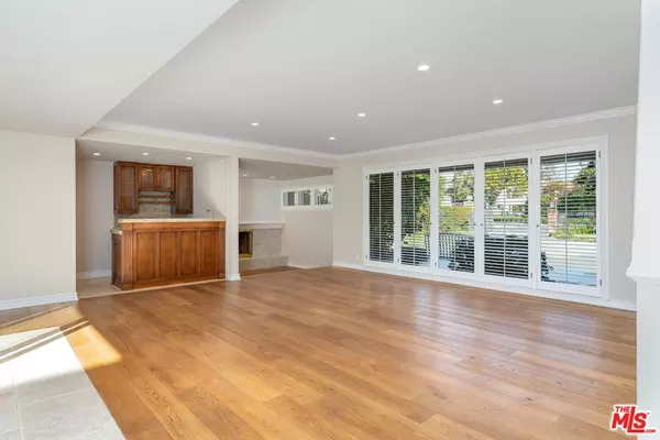 Pacific Palisades, CA 90272,14972 CAMAROSA DR