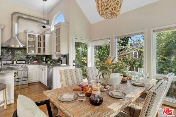 Malibu, CA 90265,3625 Serra RD