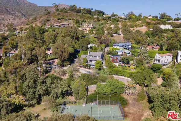 Malibu, CA 90265,3625 Serra RD