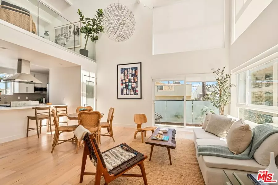 14 Reef ST #4, Marina Del Rey, CA 90292