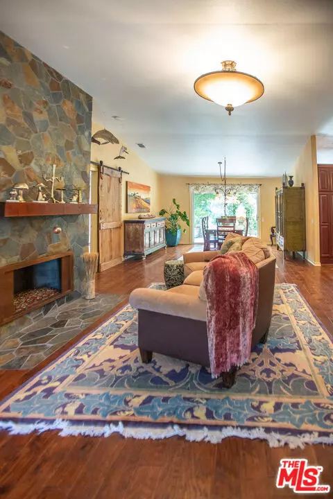 Los Alamos, CA 93440,969 Vintage WAY