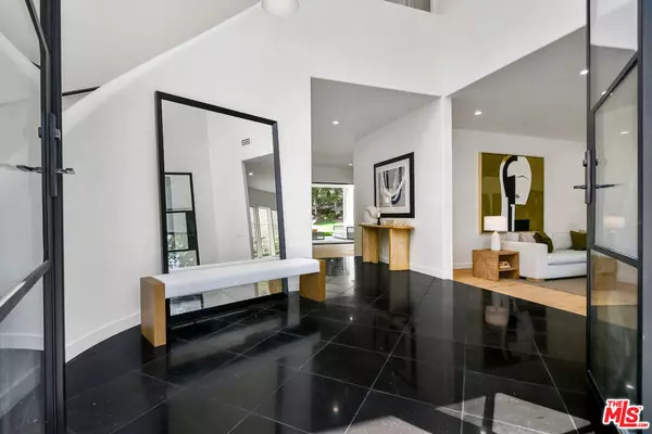 Calabasas, CA 91302,25505 Hamilton CT