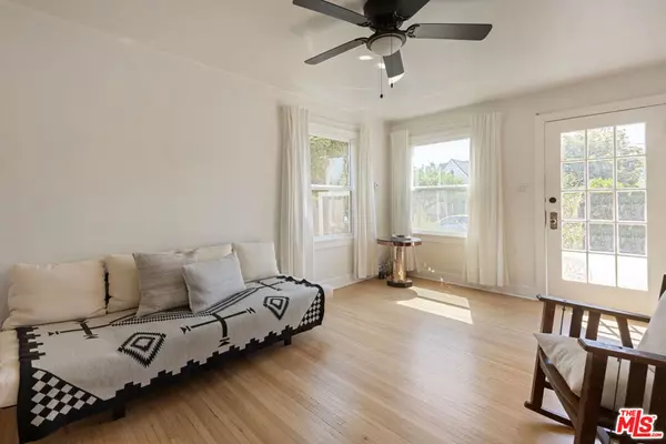 Los Angeles, CA 90065,4015 Shelburn CT