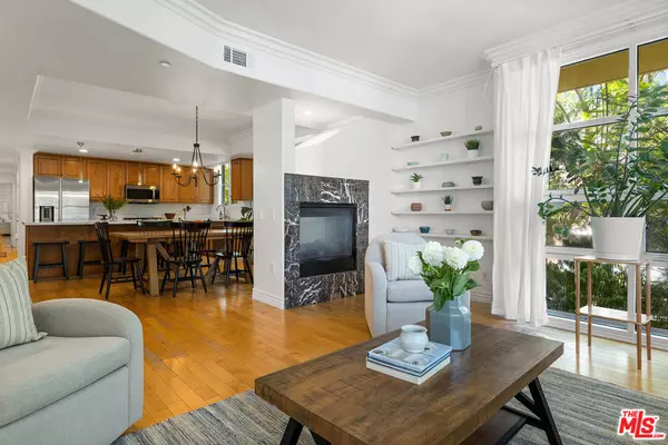 1601 S Bentley AVE #201, Los Angeles, CA 90025