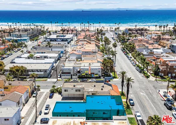 Huntington Beach, CA 92648,306 17th ST