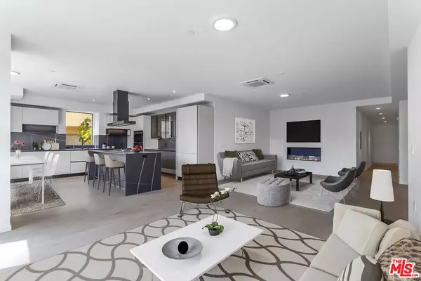 Westwood, CA 90024,1618 Hilts AVE #201