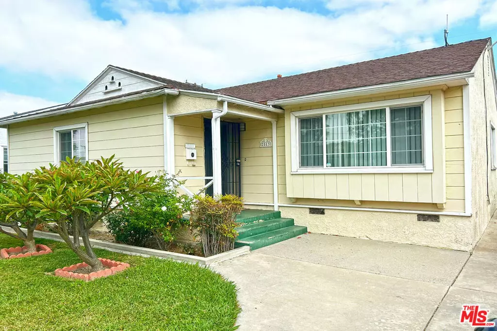 Lakewood, CA 90712,2513 Denmead ST