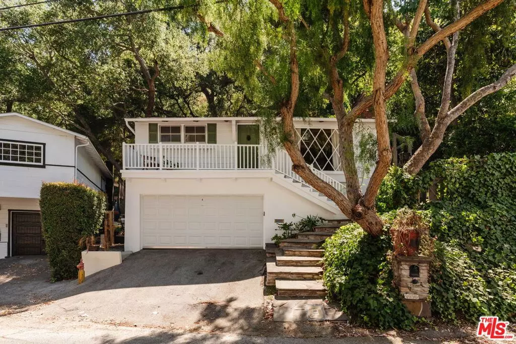 Beverly Hills, CA 90210,9930 Westwanda DR