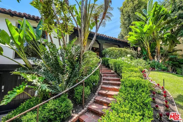 1423 Warnall AVE, Los Angeles, CA 90024