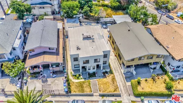Los Angeles, CA 90023,2038 Hollenbeck DR