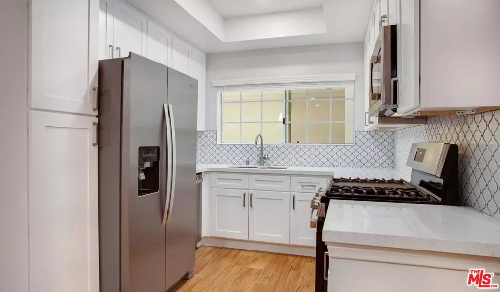 1420 Peerless Place #213, Los Angeles, CA 90035