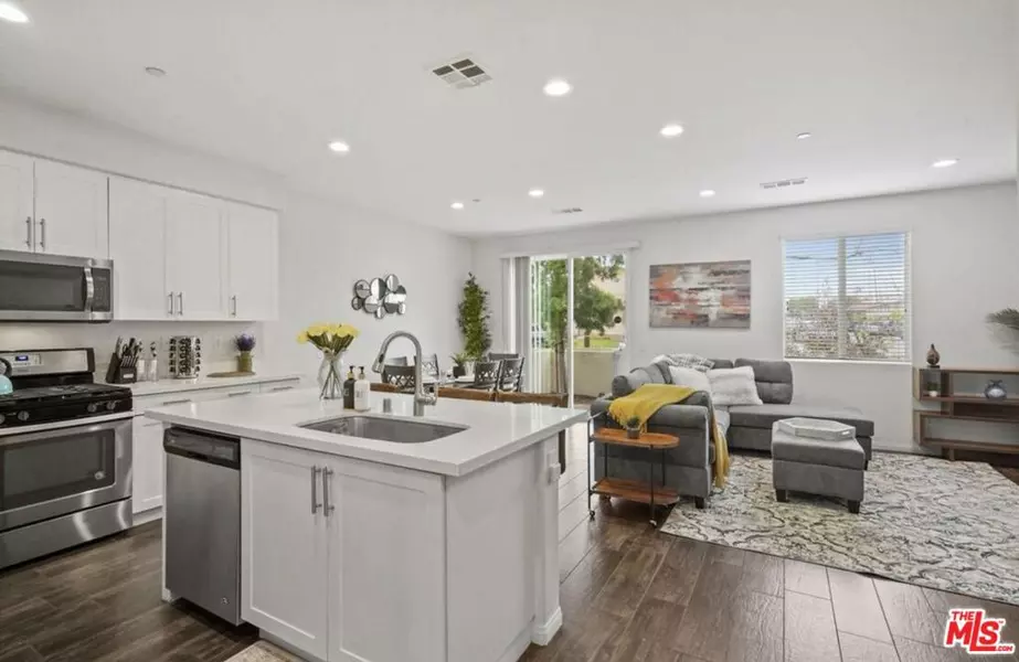 4720 E Washington AVE, Orange, CA 92869
