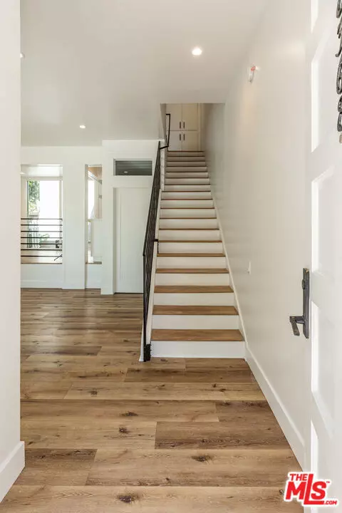 Malibu, CA 90265,28368 Rey De Copas LN