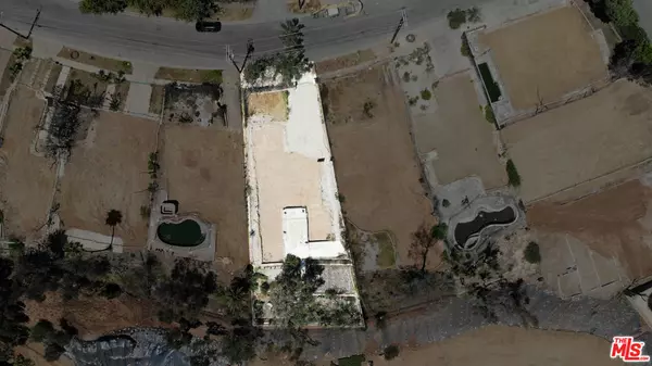 Pacific Palisades, CA 90272,670 N Las Casas AVE