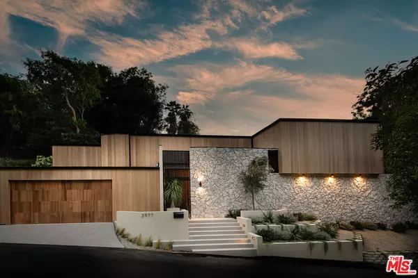 3977 Oeste AVE, Studio City, CA 91604