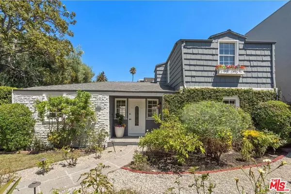 560 N Croft AVE, West Hollywood, CA 90048