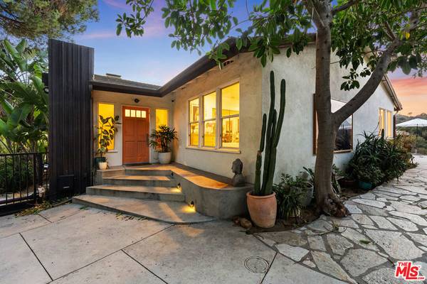 2316 Laurelmont PL, Los Angeles, CA 90046