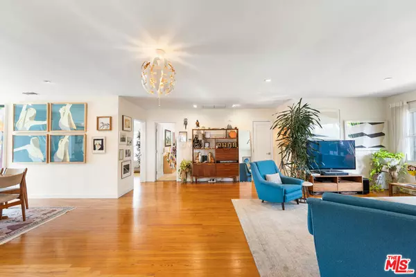 Los Angeles, CA 90046,2316 Laurelmont PL
