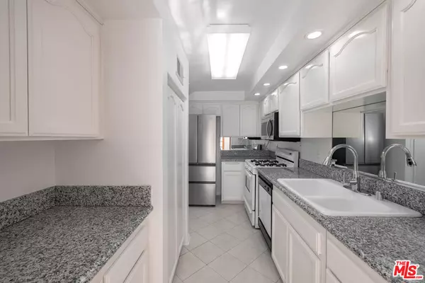 Studio City, CA 91604,13030 Valleyheart DR #122