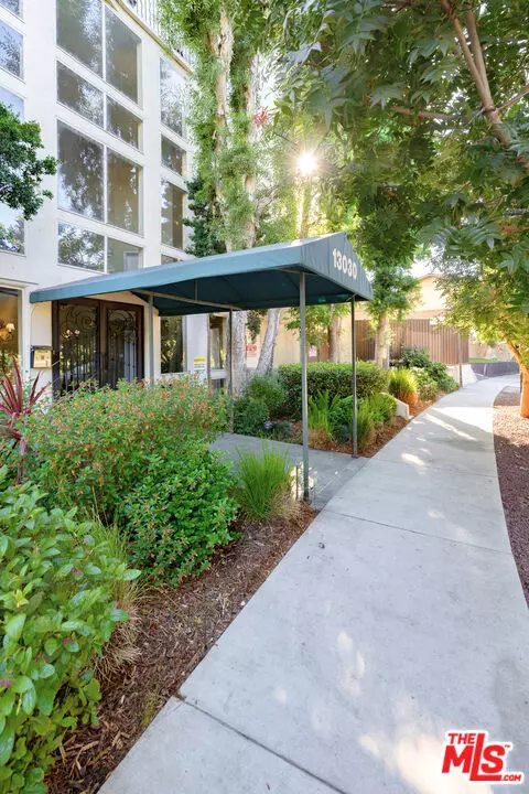 13030 Valleyheart DR #122, Studio City, CA 91604
