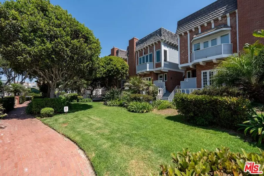 20 Ketch ST #1, Marina Del Rey, CA 90292