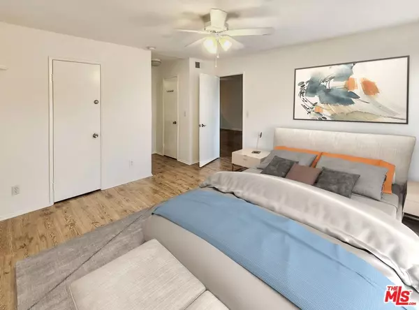 Los Angeles, CA 90068,1940 N Highland AVE #29