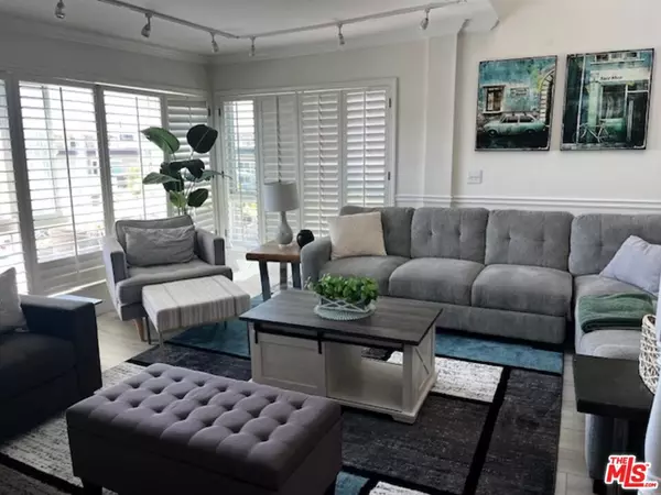 Playa Del Rey, CA 90293,6400 Pacific AVE #304