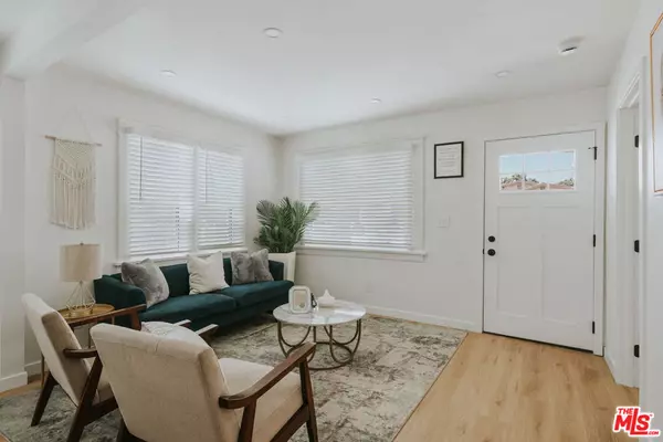 Los Angeles, CA 90043,6046 Madden AVE