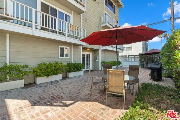 Venice, CA 90291,10 19th AVE #9