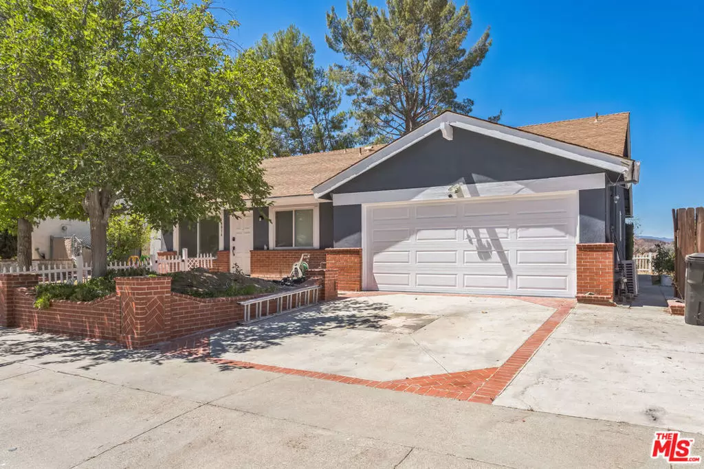 Canyon Country, CA 91351,18834 Wellhaven ST